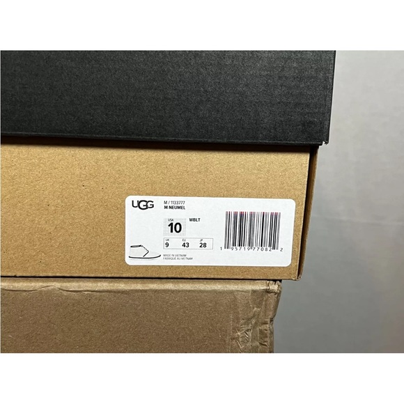 UGG Neumel Leather Chukka Boots Men's 10 White Black Wool Lined 1133777 Plush - Picture 6 of 6